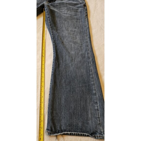 VTG UnionBay Jeans Mens Sz 38x32 ~Light Wash~ Wide Leg ~ High Rise~ Hong Kong - Picture 16 of 16